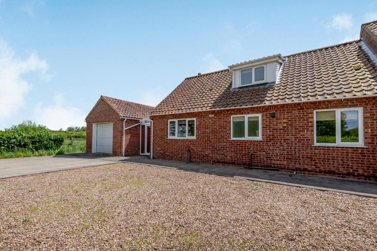 Woodland View Villa West Barkwith Exterior photo